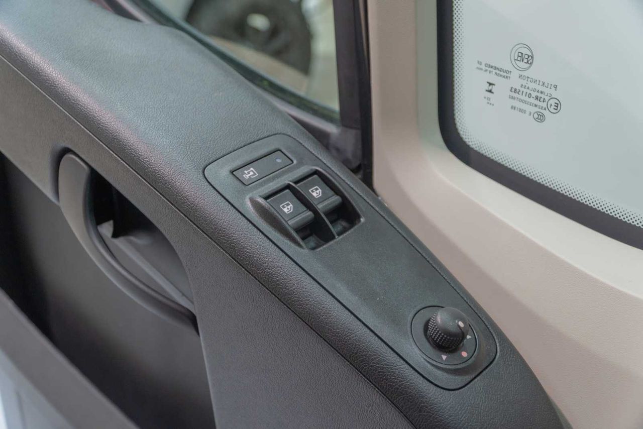 Peugeot Boxer  435 l4 h2 bhdi 121kw (165cv) s&s 6  - Foto 15