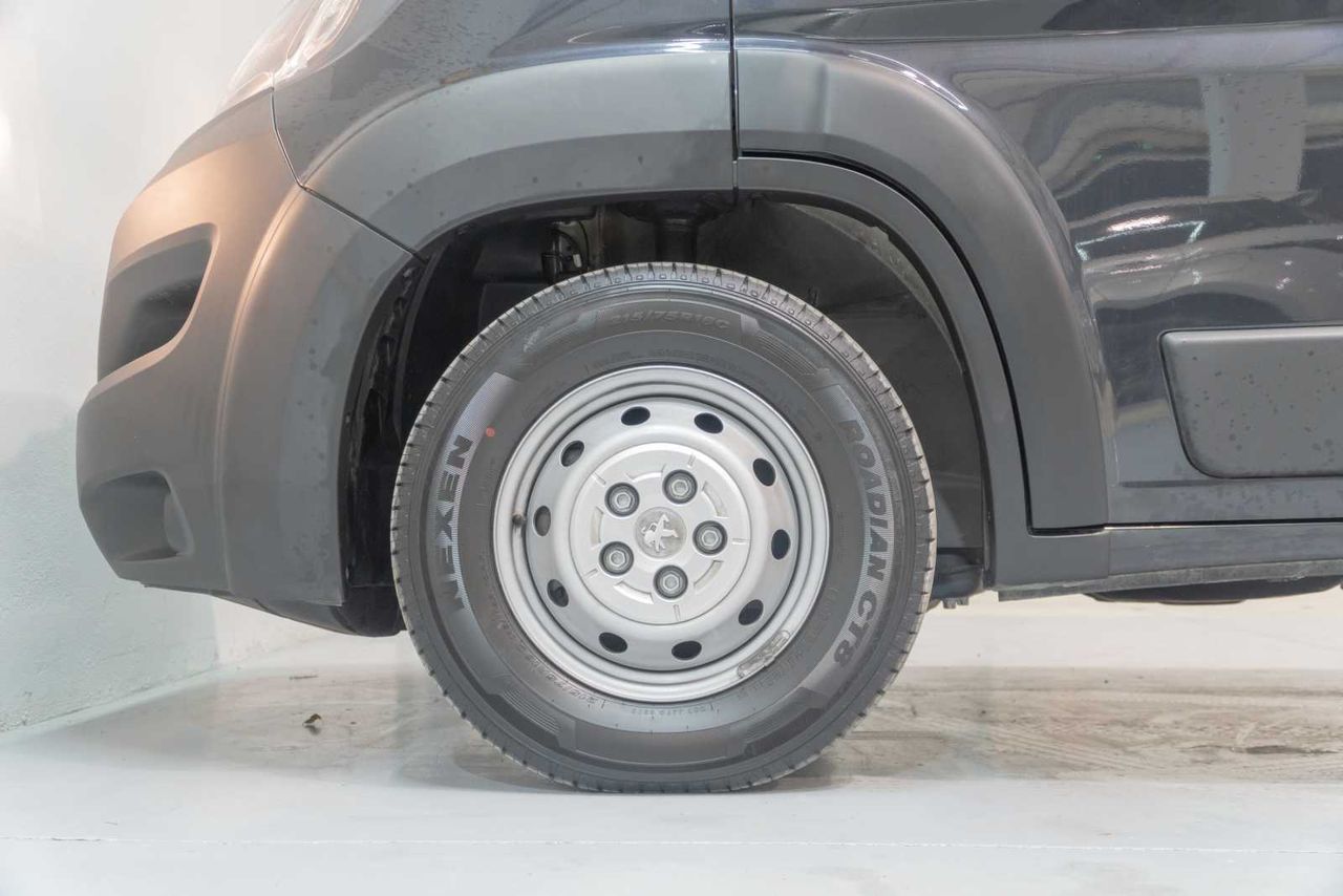 Peugeot Boxer  435 l4 h2 bhdi 121kw (165cv) s&s 6  - Foto 19