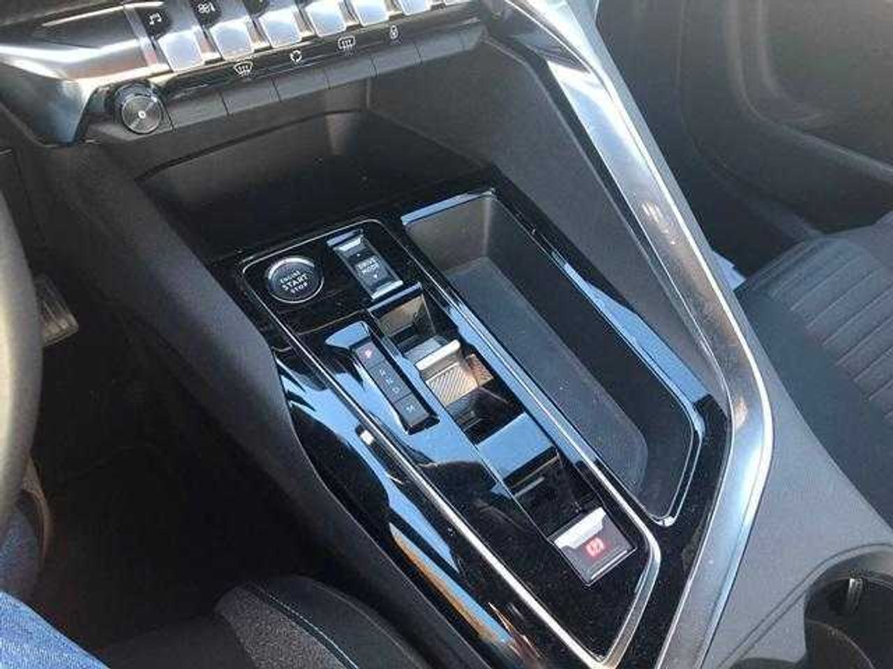 Peugeot 3008 1.5 BlueHDi 96kW Active Pack EAT8  - Foto 5