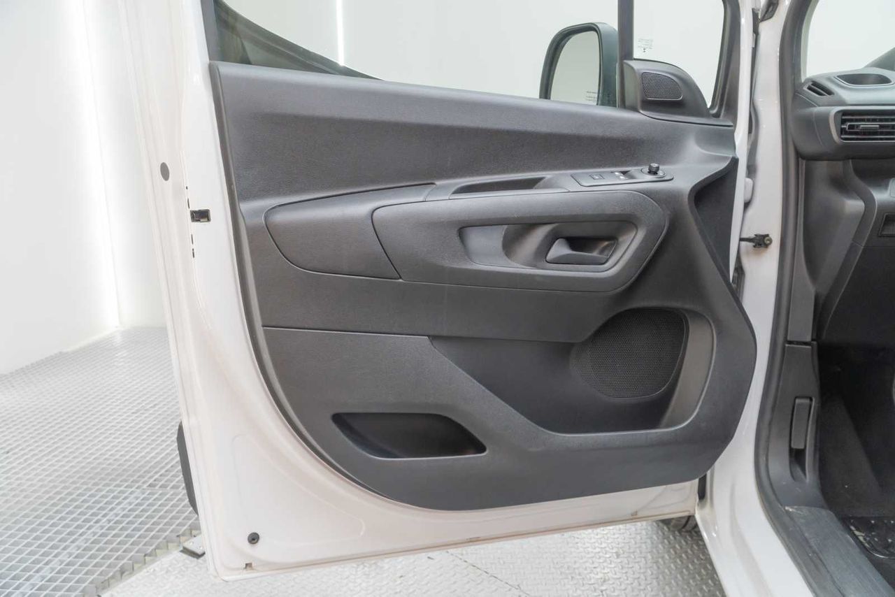 Peugeot Partner  standard 600kg bluehdi 73kw  - Foto 16