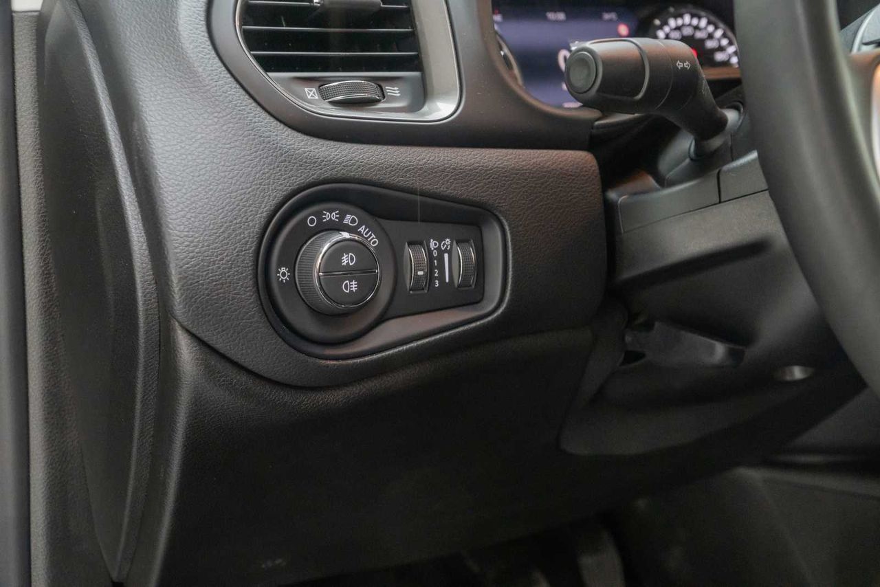 Jeep Renegade Limited 1.0 Gasolina 88 kW (120 CV)  - Foto 15