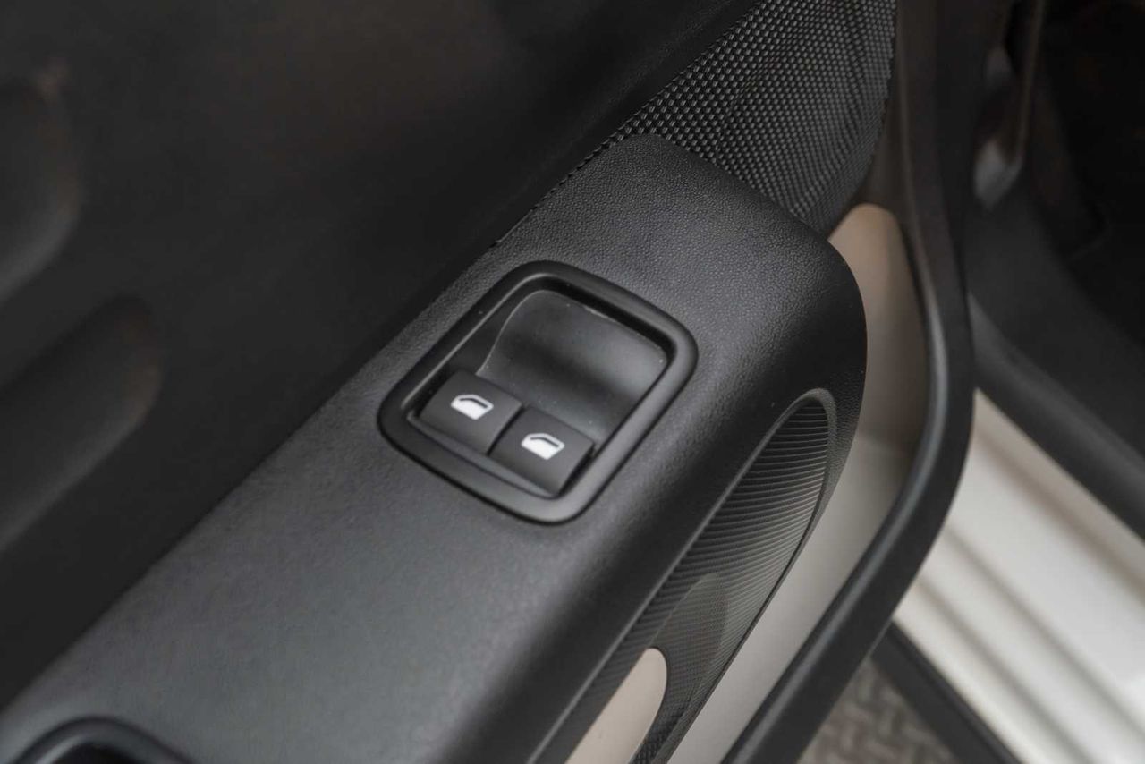 Citroën C3 PureTech 60KW (83CV) C-Series  - Foto 15