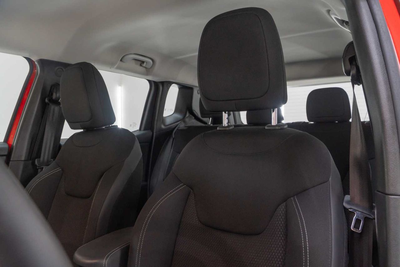 Jeep Renegade eHybrid 1.5 96kW(130CV) Longitude ATX  - Foto 18