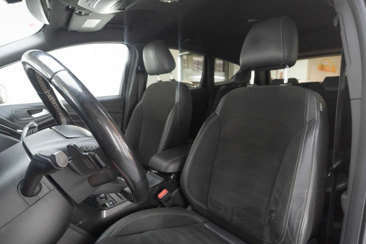 Ford Kuga 2.0 TDCi 110kW 4x4 A-S-S ST-Line - Foto 18