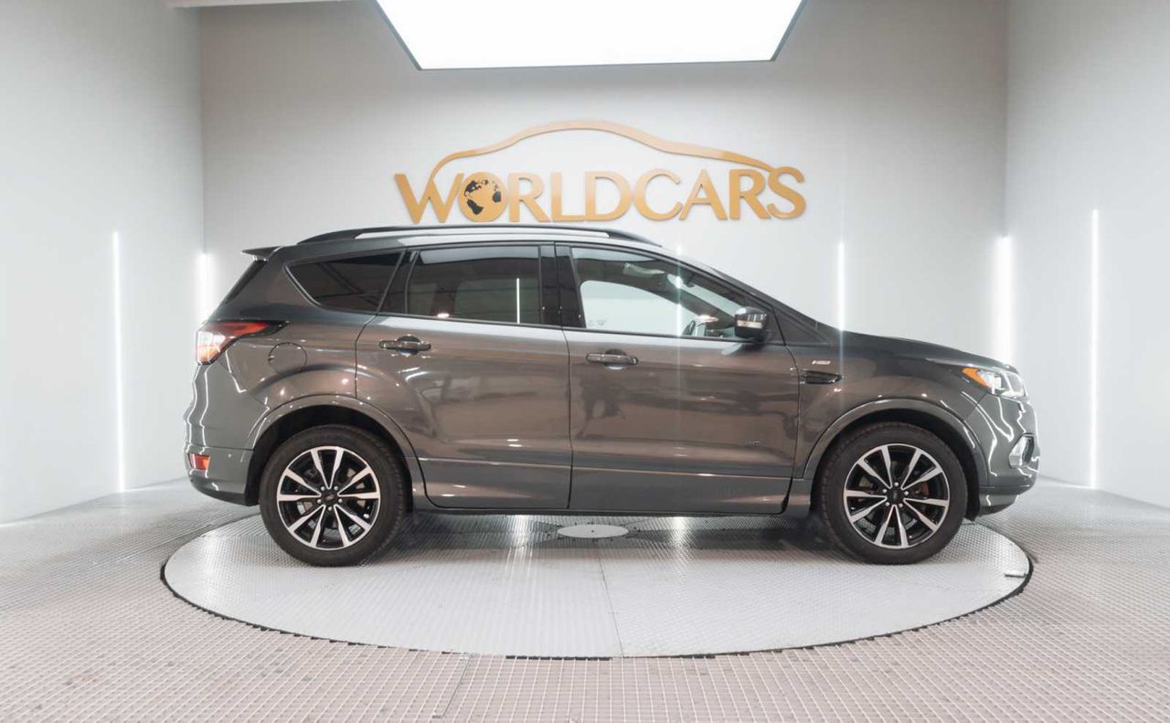 Ford Kuga 2.0 TDCi 110kW 4x4 ASS ST-Line Powers. - Foto 5