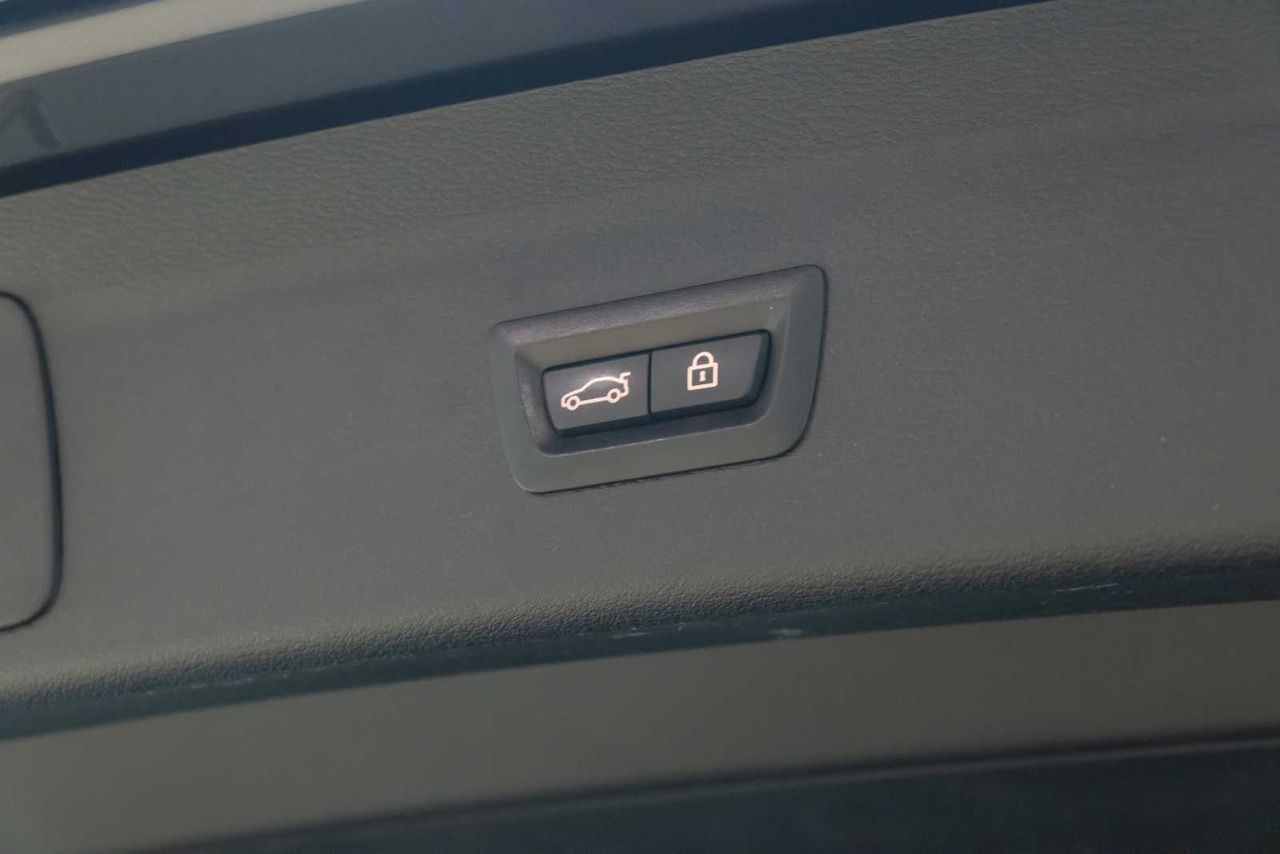 BMW X1 sDrive18i  - Foto 13