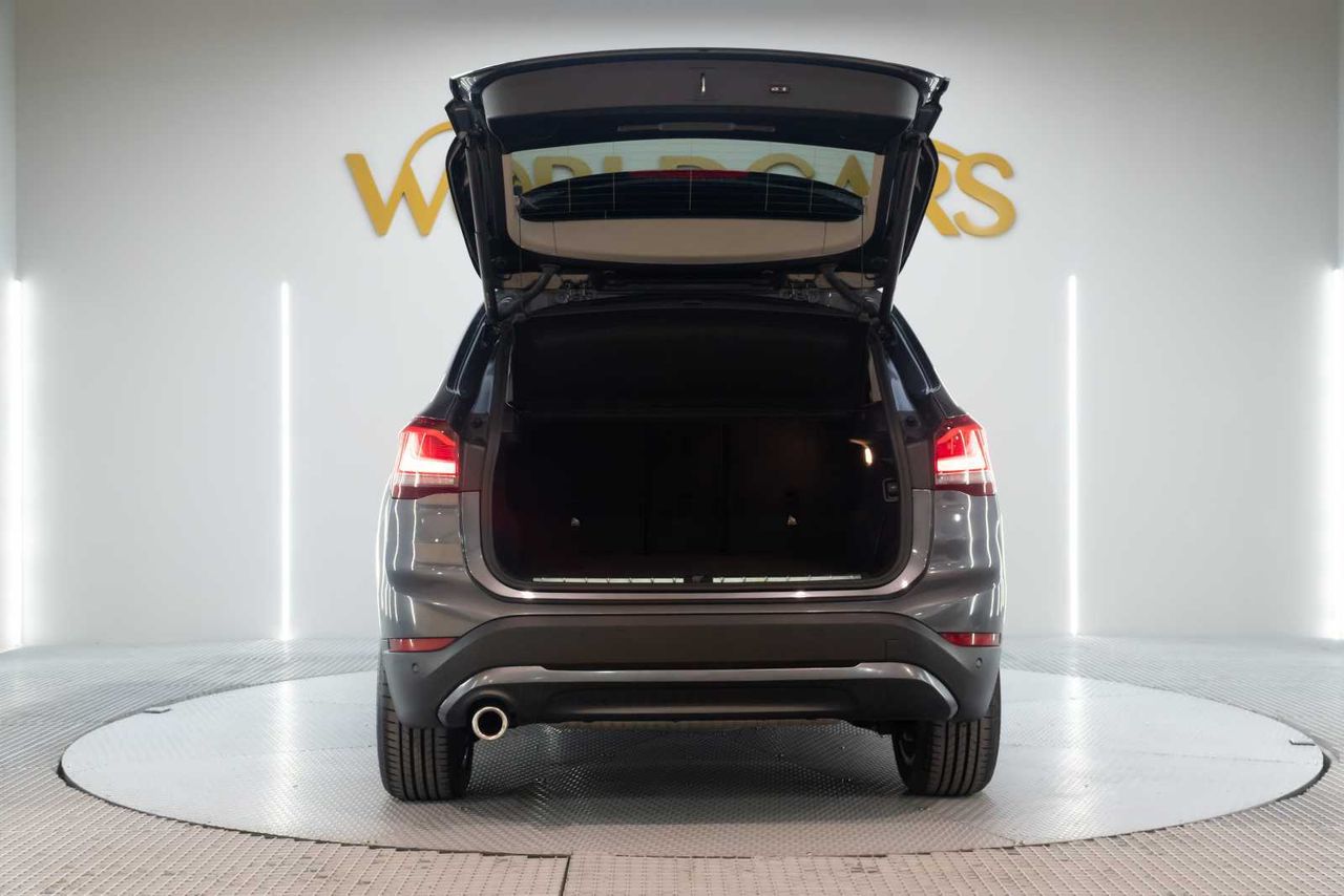 BMW X1 sDrive18i  - Foto 9