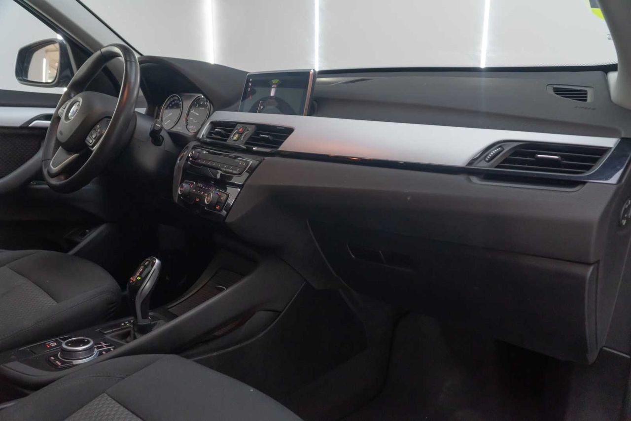 BMW X1 sDrive18i  - Foto 22