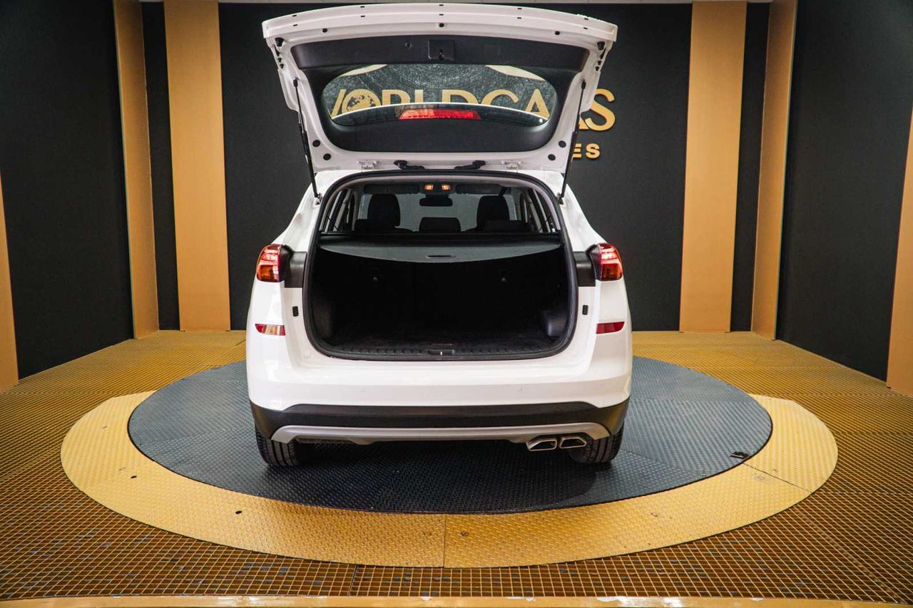 Hyundai Tucson 1.6 CRDI 85kW (116CV) 48V SLE 4X2 - Foto 13