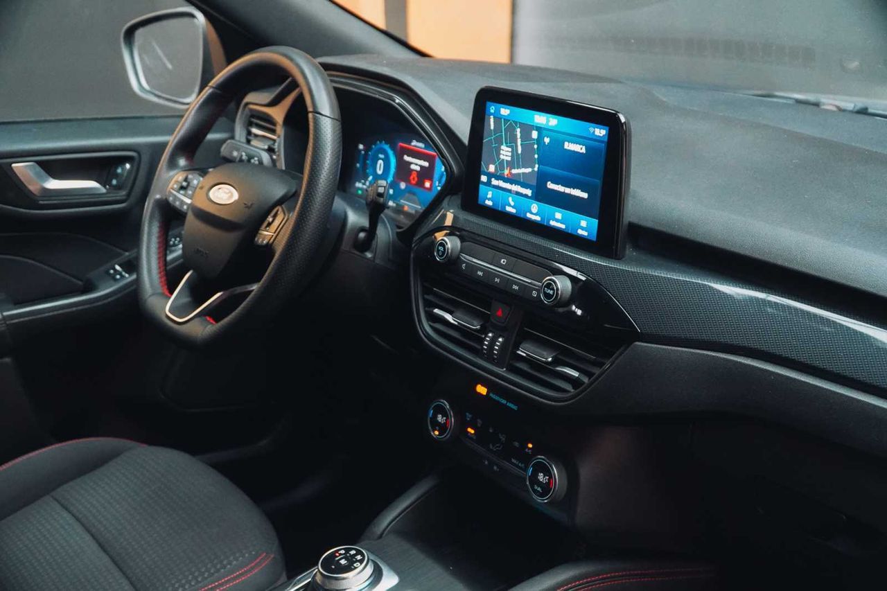 Ford Kuga ST-Line 1.5 EcoBlue 88kW (120CV) Auto - Foto 10