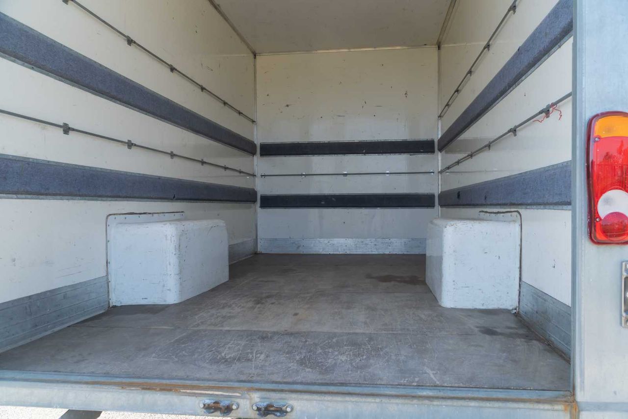 Fiat Ducato   sc vu 2p châssis cabine 3 5 l 2 3 multijet 130 pack pro nav  - Foto 17