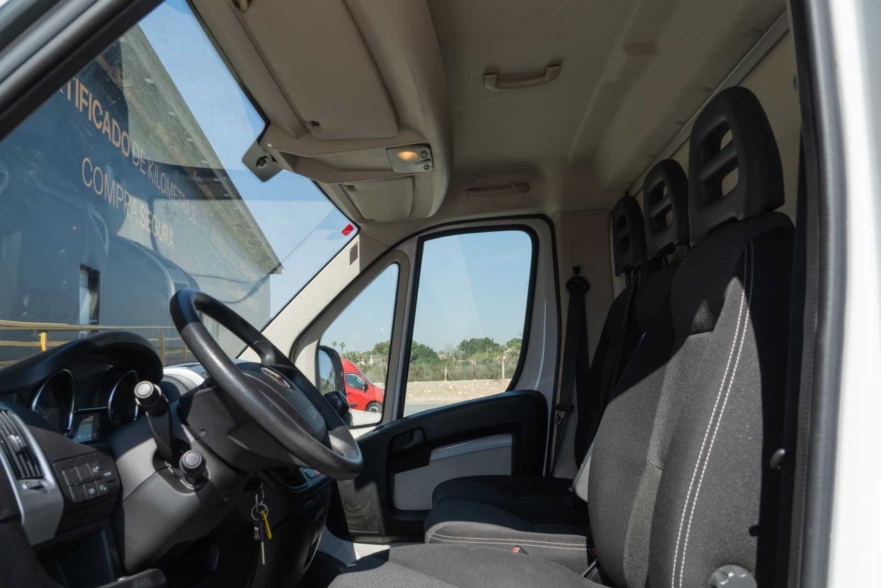 Fiat Ducato   sc vu 2p châssis cabine 3 5 l 2 3 multijet 130 pack pro nav  - Foto 13