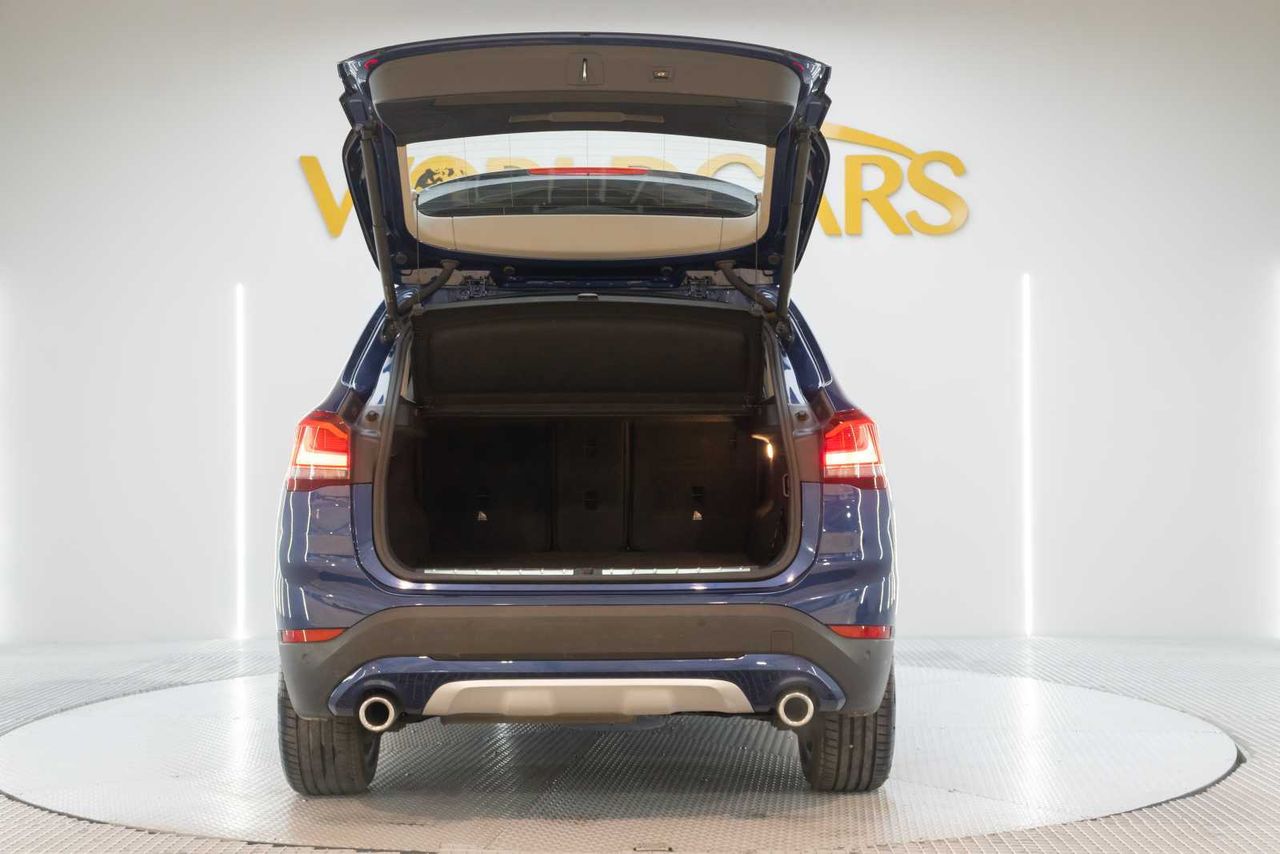 BMW X1 sDrive18d  - Foto 11