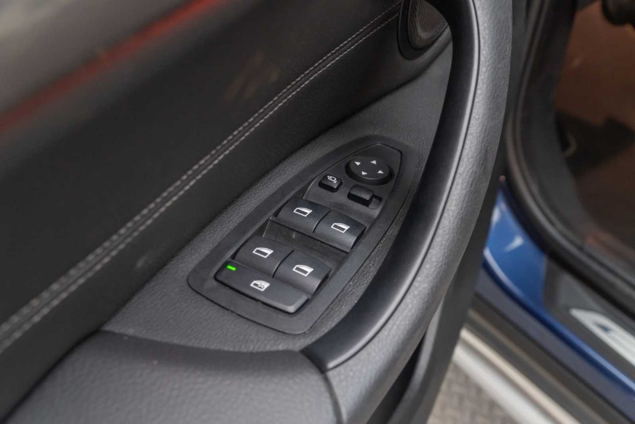 BMW X1 sDrive18d  - Foto 19