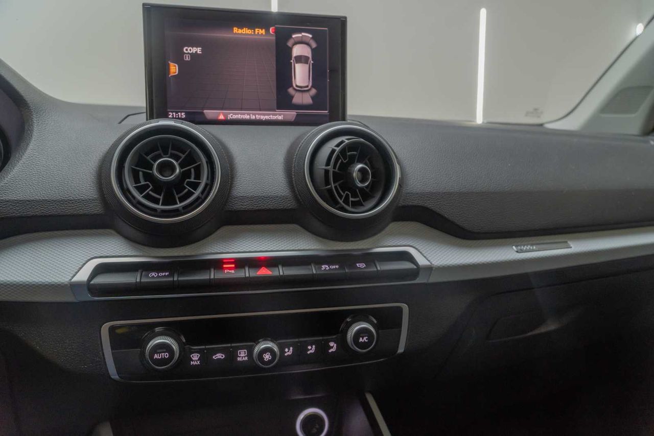 Audi Q2 Design 30 TFSI 85kW (116CV)  - Foto 13