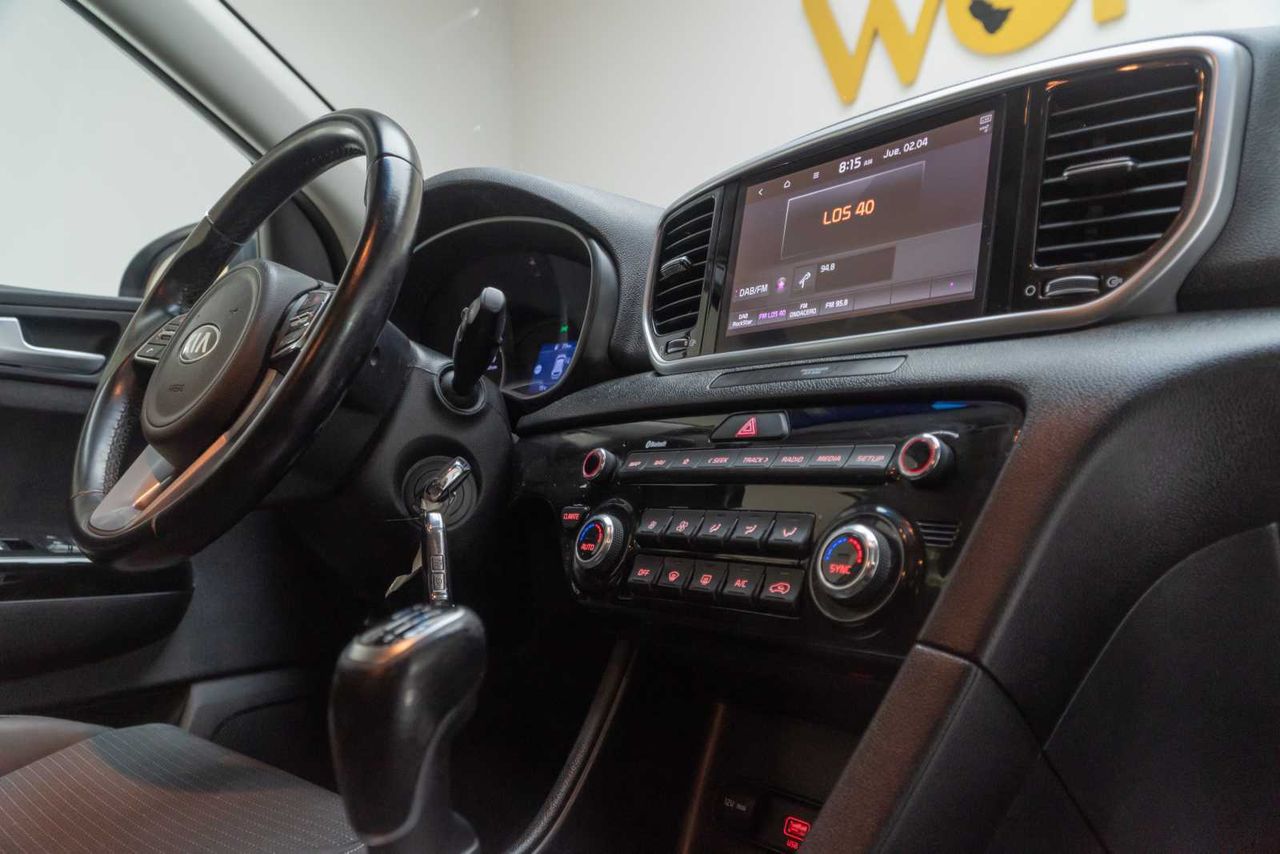 Kia Sportage 1.6 MHEV Drive 100kW (136CV) 4x2  - Foto 22