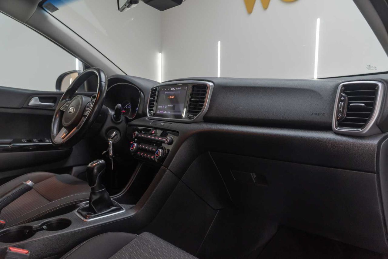 Kia Sportage 1.6 MHEV Drive 100kW (136CV) 4x2  - Foto 23
