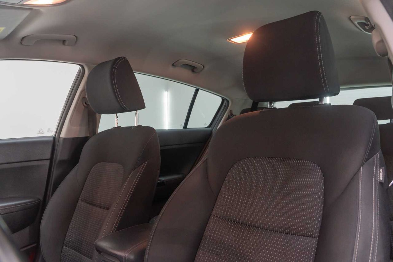 Kia Sportage 1.6 MHEV Drive 100kW (136CV) 4x2  - Foto 17