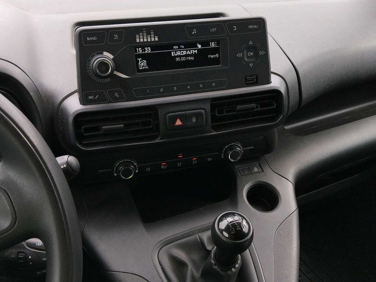 Citroën Berlingo talla m bluehdi 100 control  - Foto 4