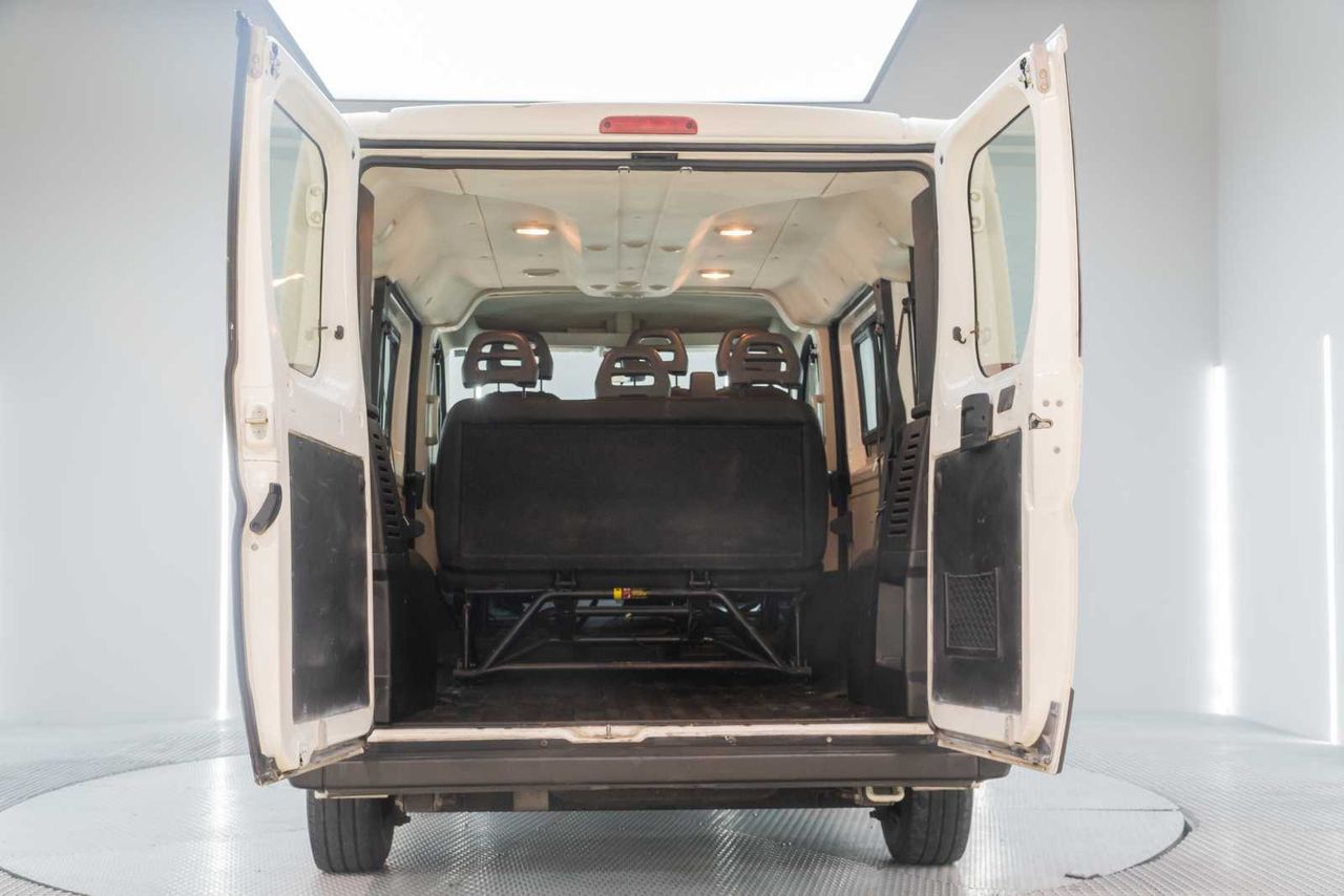 Peugeot Boxer combi 5/9 pl 330 l1h1 bluehdi 88kw (120)  - Foto 10