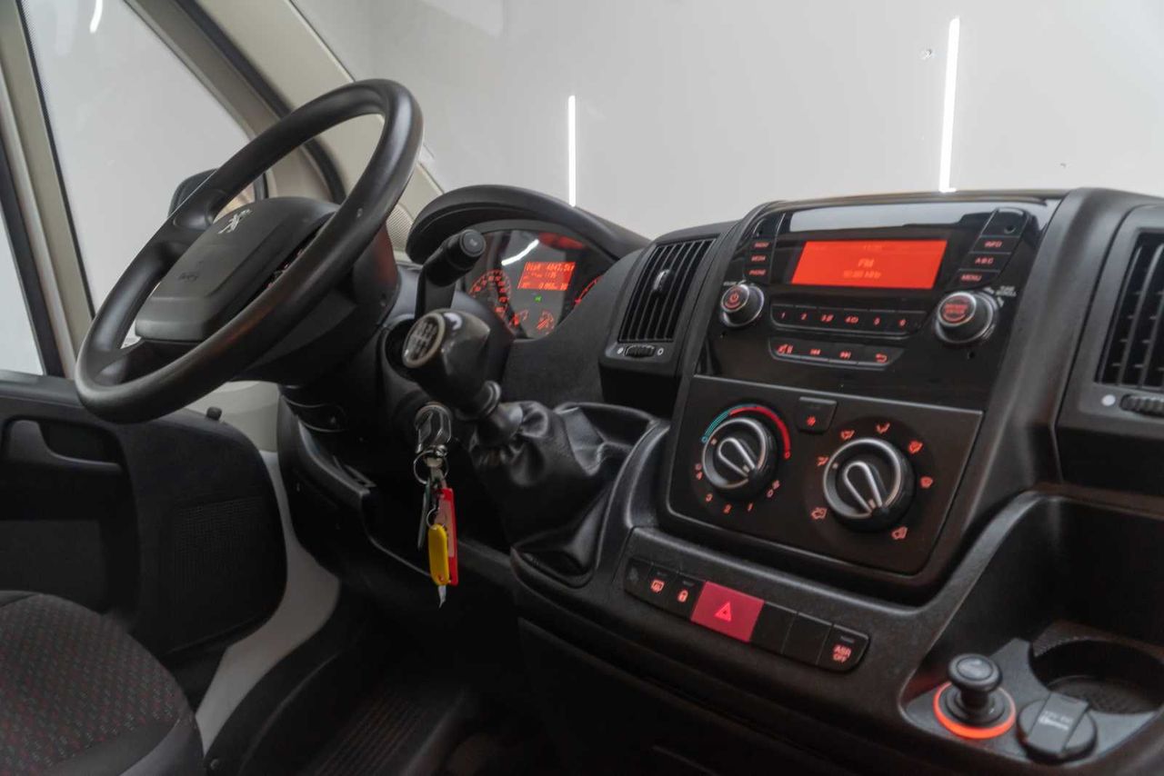 Peugeot Boxer combi 5/9 pl 330 l1h1 bluehdi 88kw (120)  - Foto 19