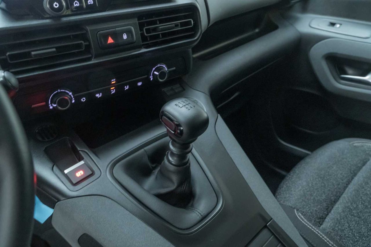 Peugeot Rifter  allure business standard 1.5 bhdi 100cv man  - Foto 19