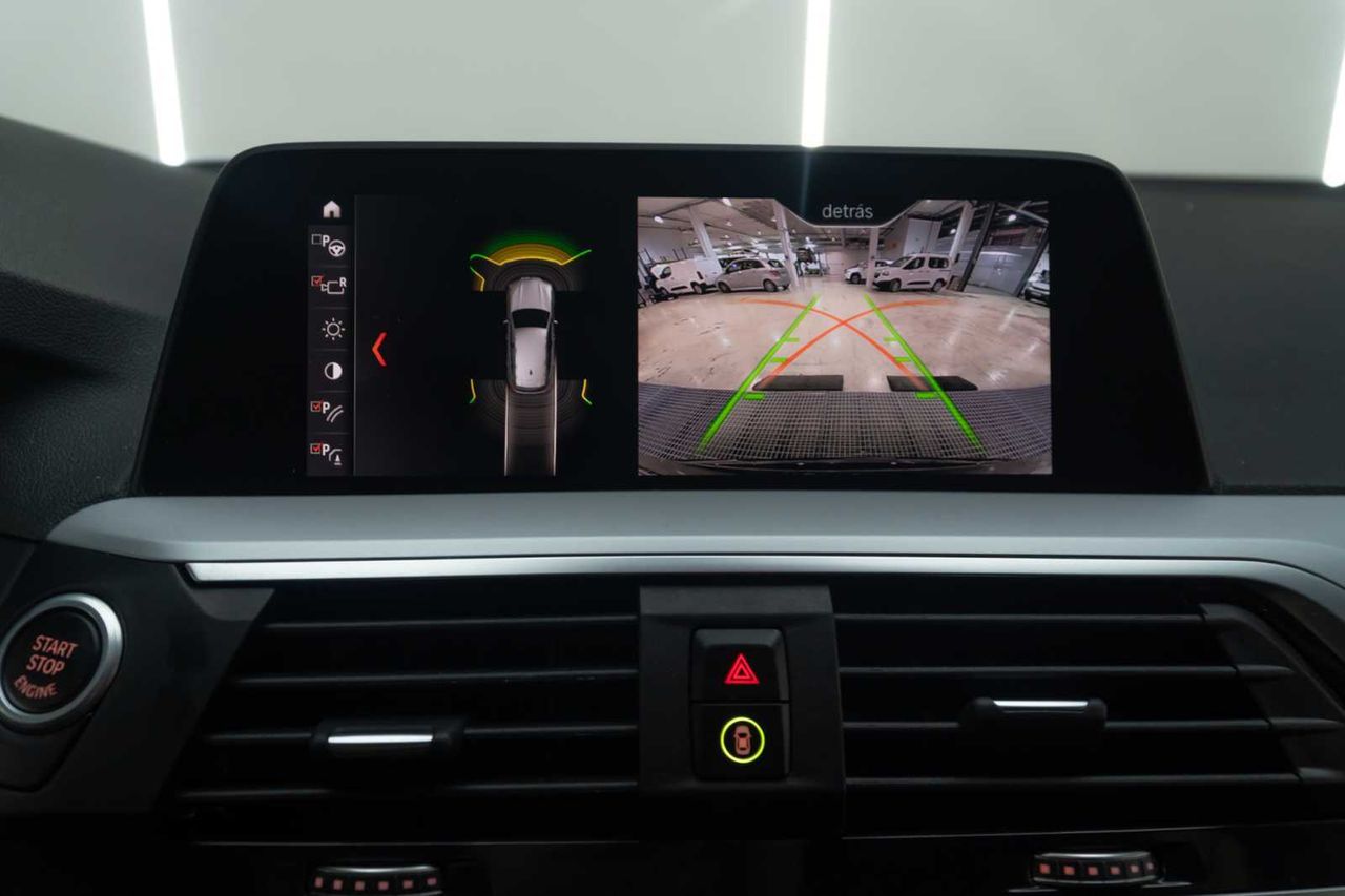 BMW X3 xDrive20d - Foto 19