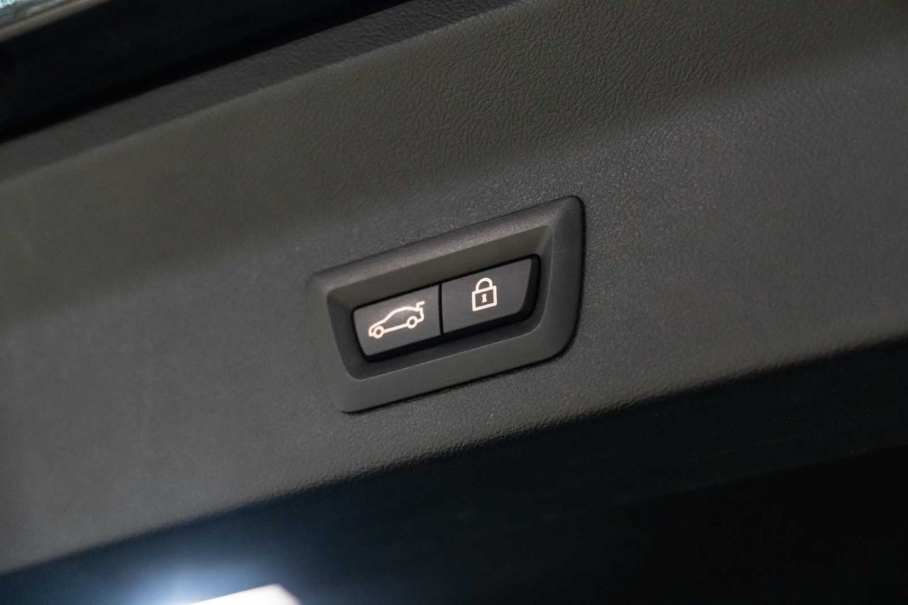 BMW X3 xDrive20d - Foto 14