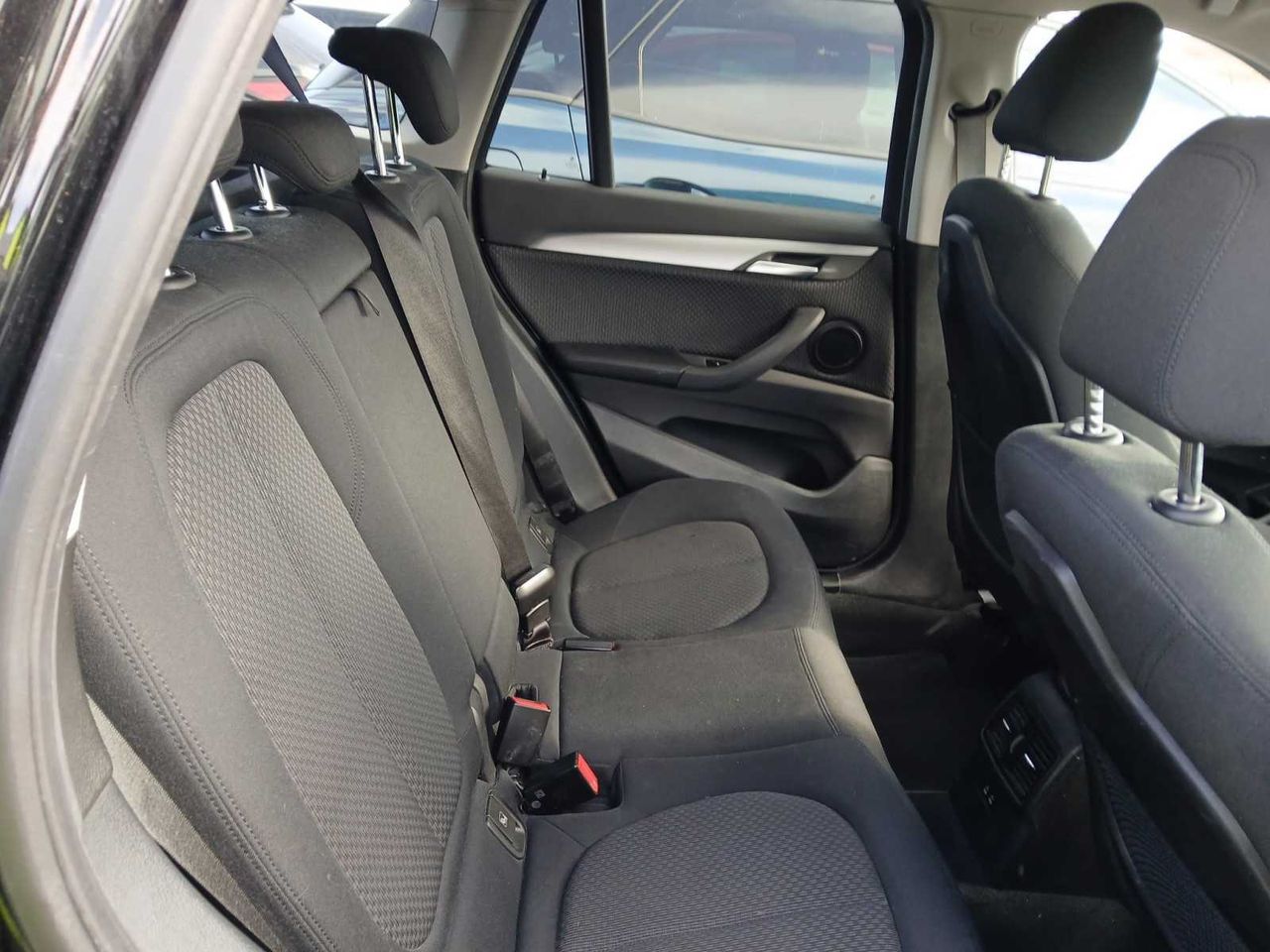 BMW X1 sDrive18dA Corporate  - Foto 6