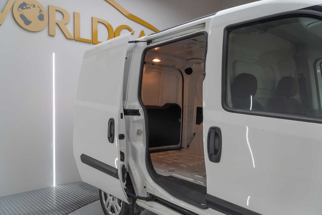 Fiat Doblò sx 1.6 mjet 66kw (90cv)  - Foto 11
