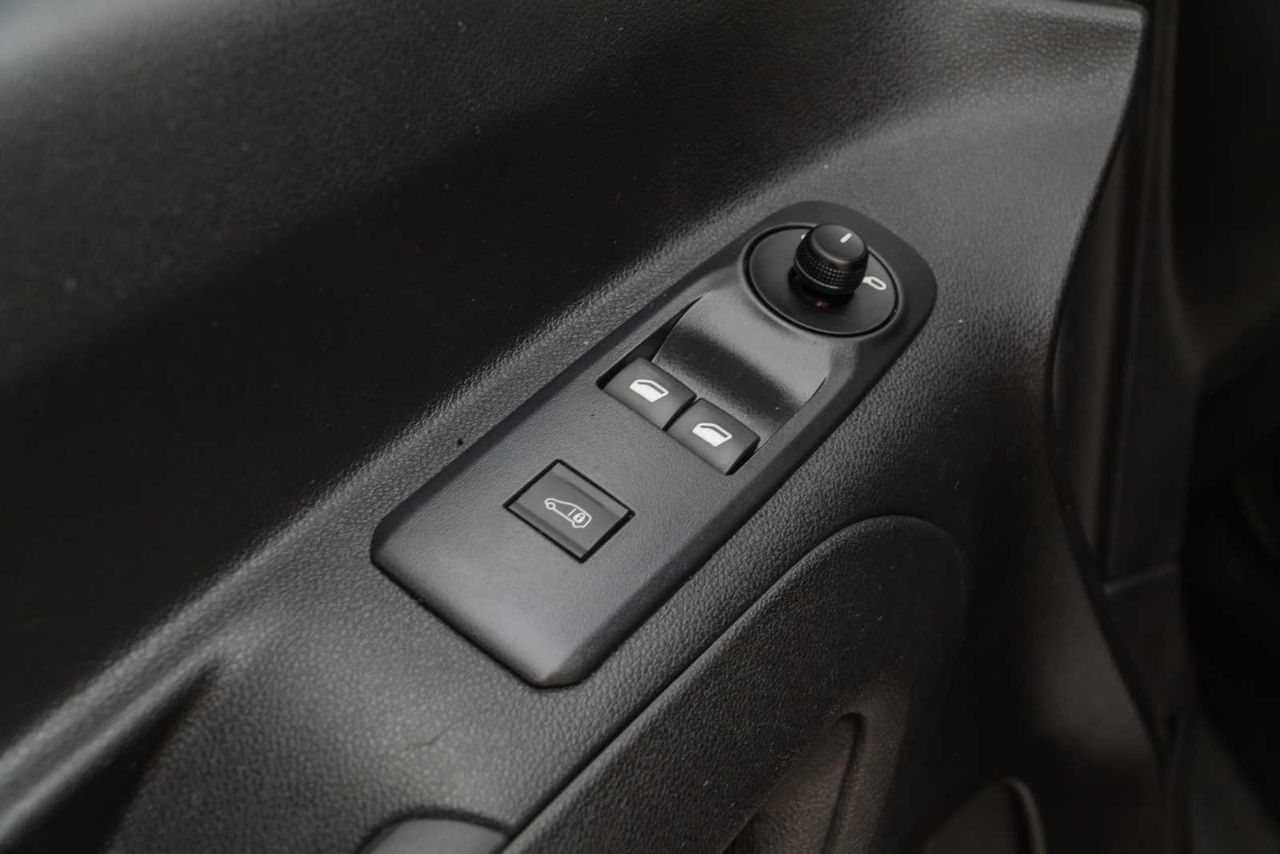 Citroën Berlingo talla m bluehdi 75 control - Foto 17