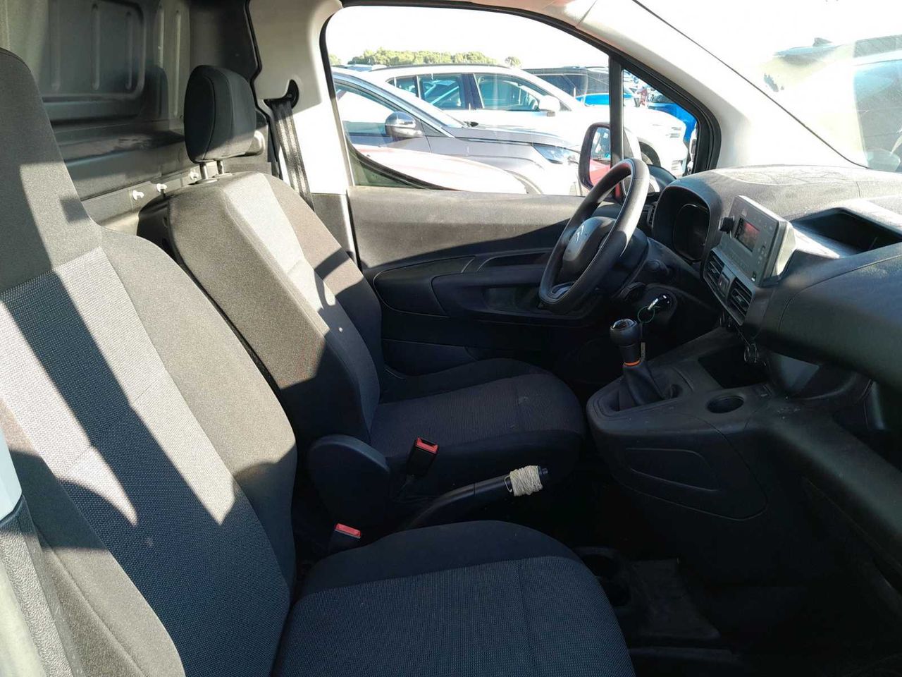 Citroën Berlingo talla m bluehdi 75 control - Foto 6