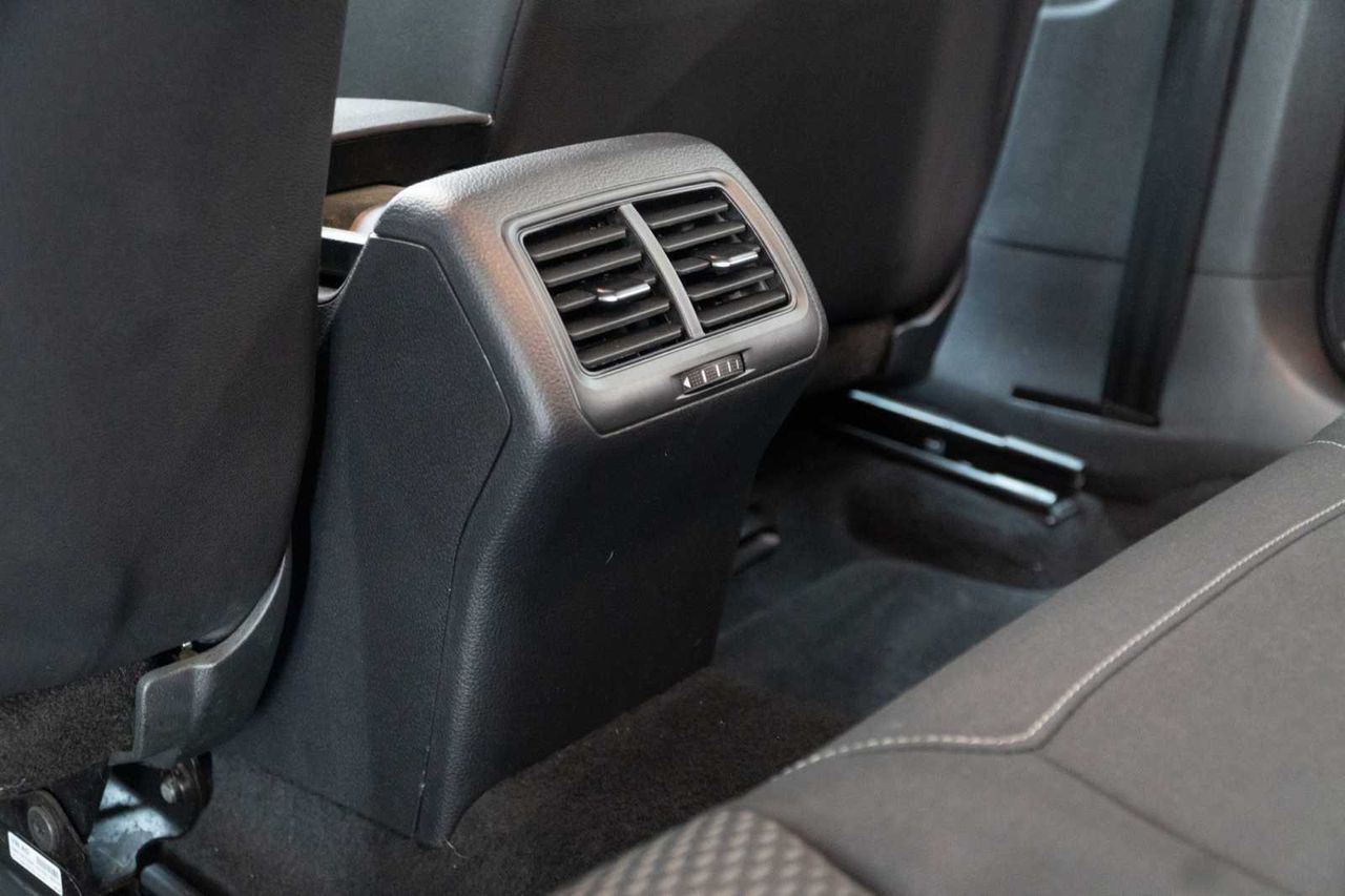 Volkswagen Golf Ready2Go 1.0 TSI 85kW (115CV) - Foto 24