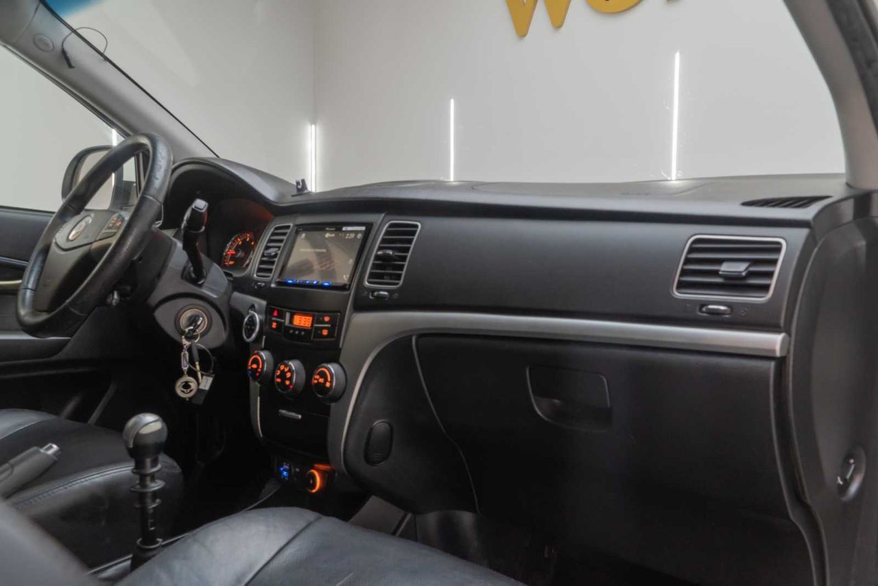 SsangYong Korando D20T Limited Plus GT 4x2  - Foto 22