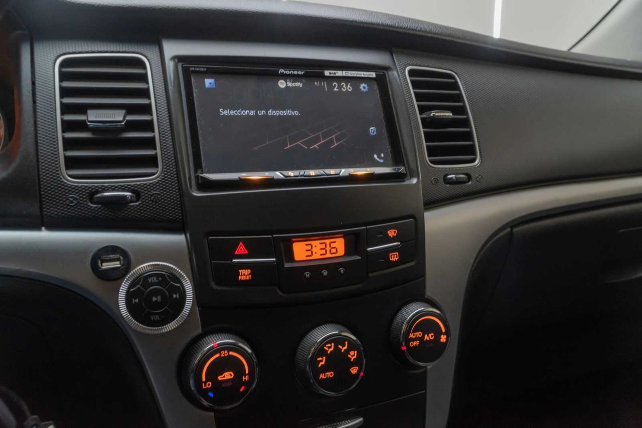 SsangYong Korando D20T Limited Plus GT 4x2  - Foto 13