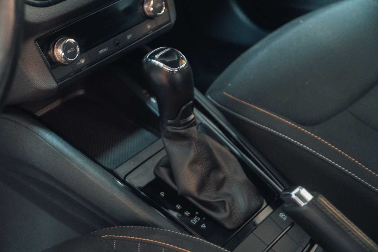 Skoda Kamiq 1.0 TSI 81kW (110CV) DSG Ambition  - Foto 15