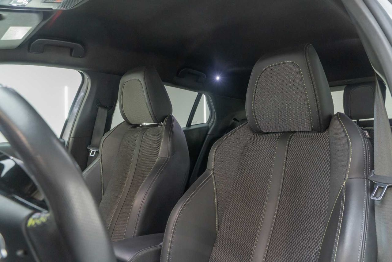 Peugeot 2008 GT Puretech 130 S&S EAT8  - Foto 19