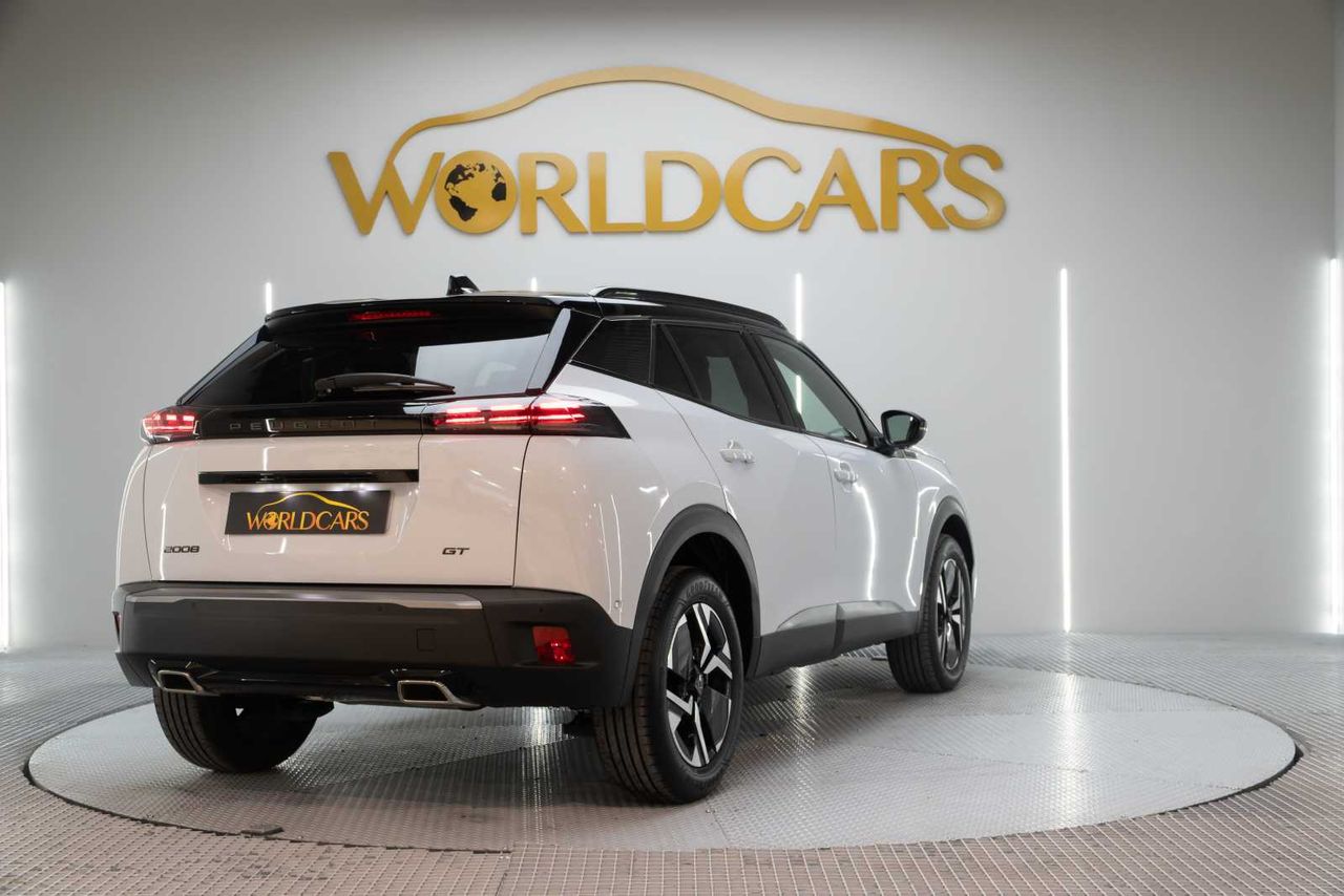 Peugeot 2008 GT Puretech 130 S&S EAT8  - Foto 6