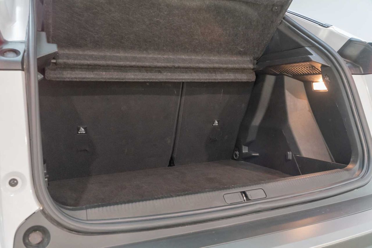 Peugeot 2008 GT Puretech 130 S&S EAT8  - Foto 11