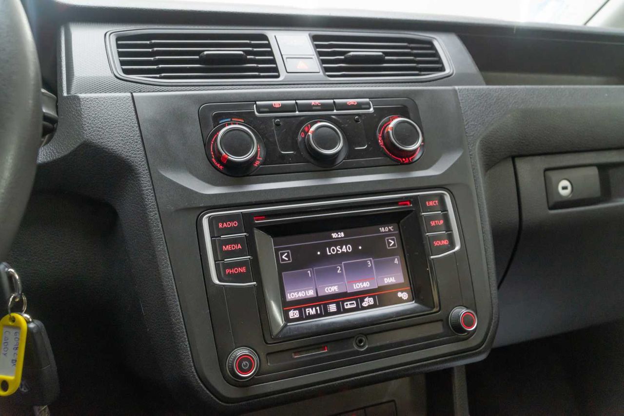 Volkswagen Caddy bluemotion gnc  - Foto 13