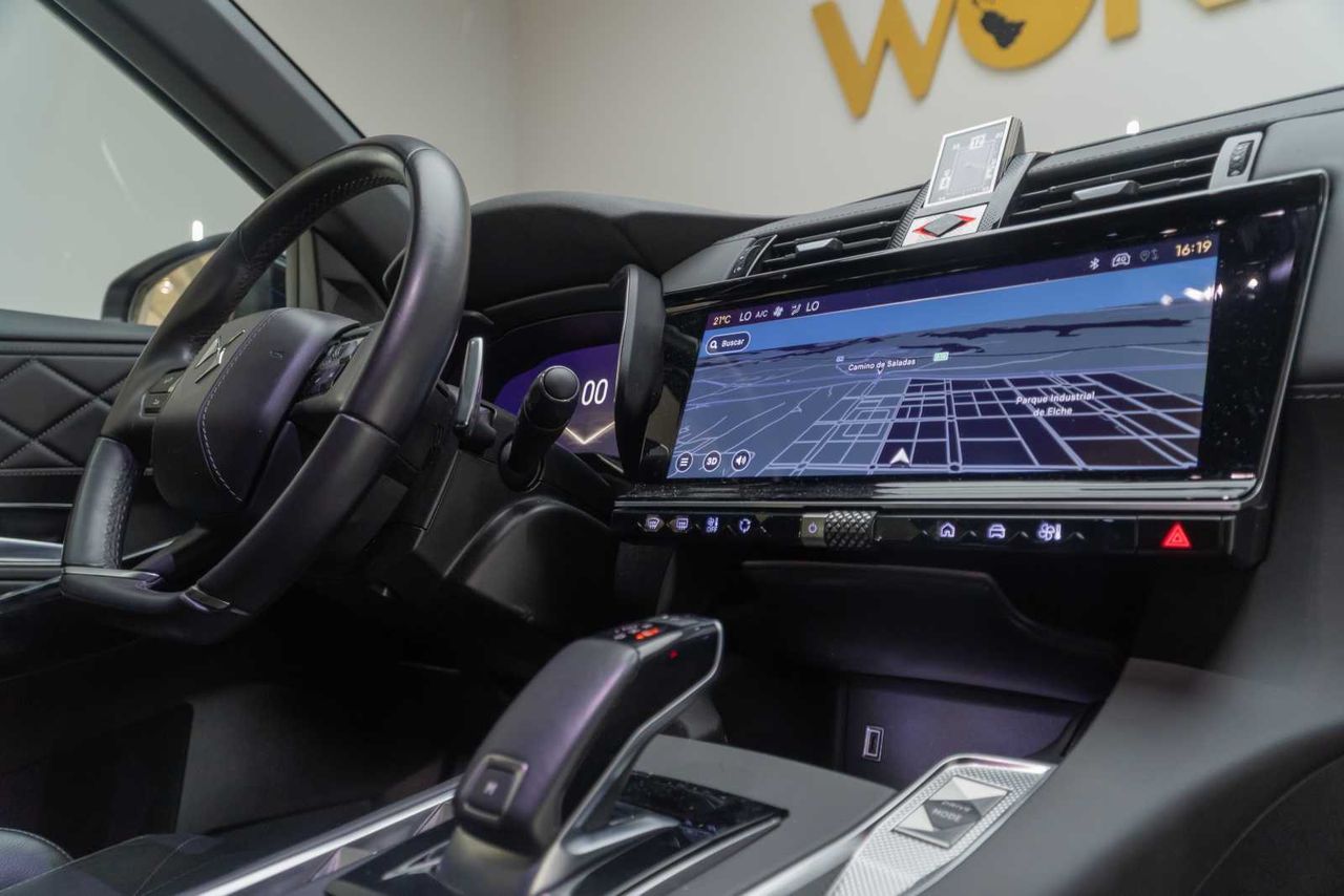 DS DS 7 BlueHDi 130 Automático RIVOLI - Foto 23