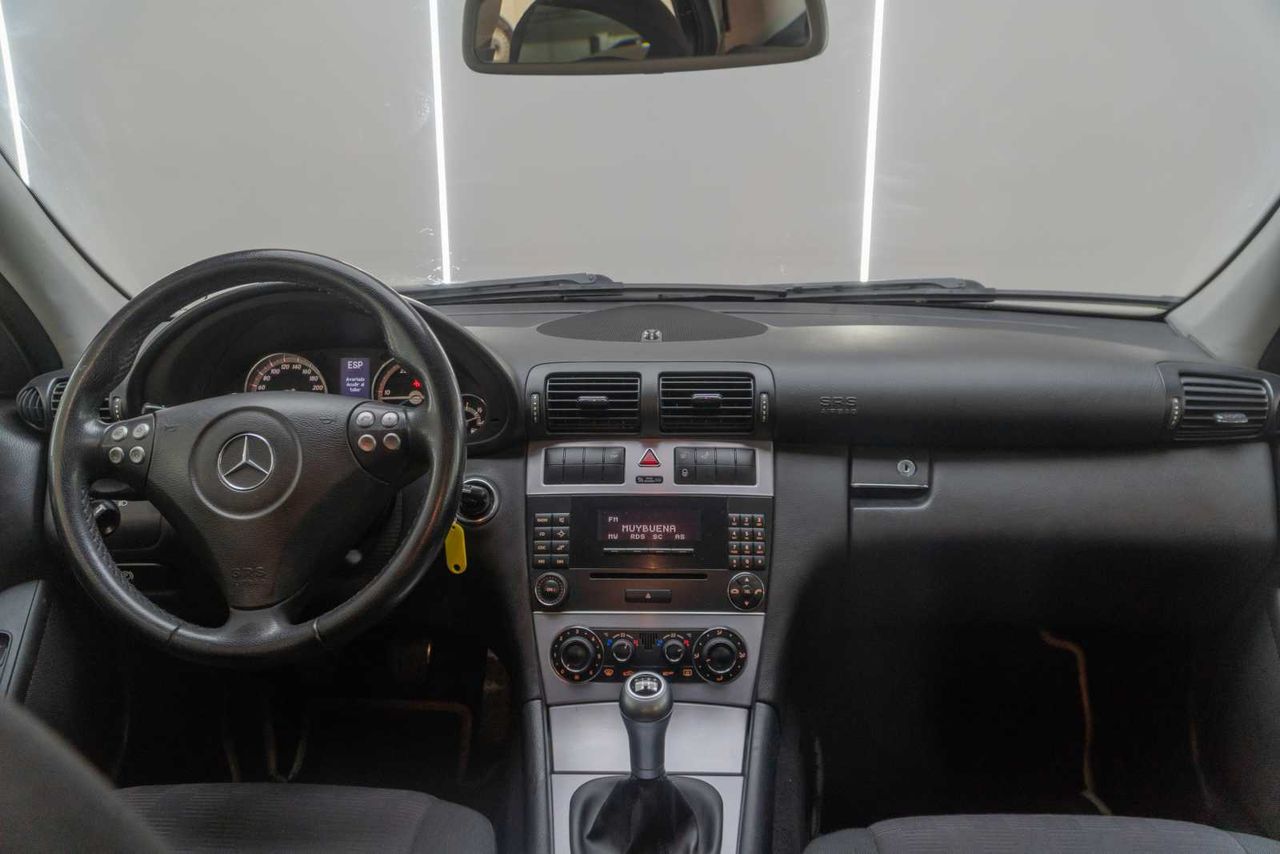 Mercedes Clase C C 220 CDI ELEGANCE - Foto 19