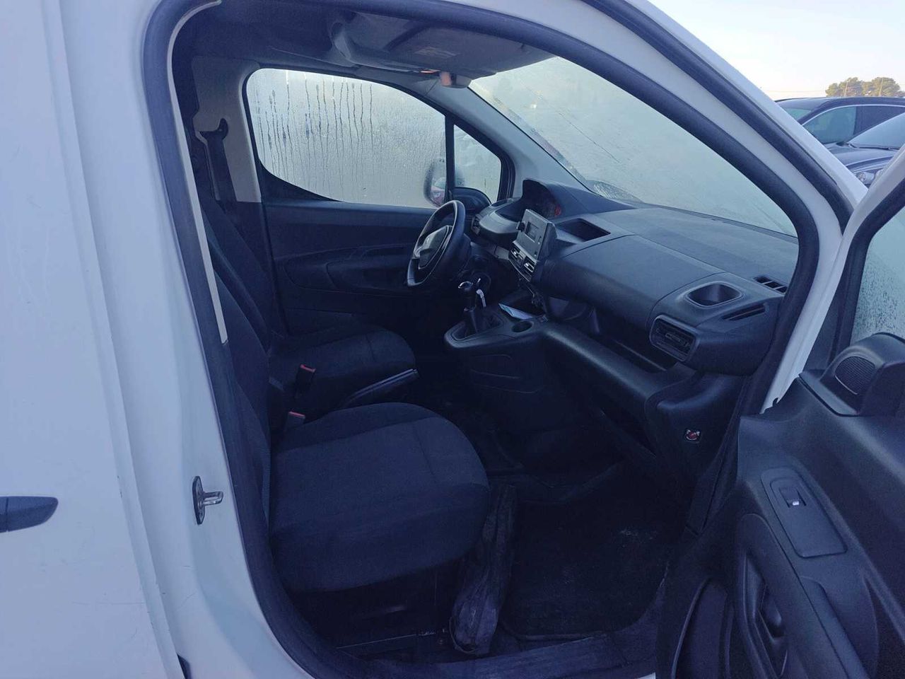 Peugeot Partner pro standard 600kg bluehdi 73kw (ac)  - Foto 5