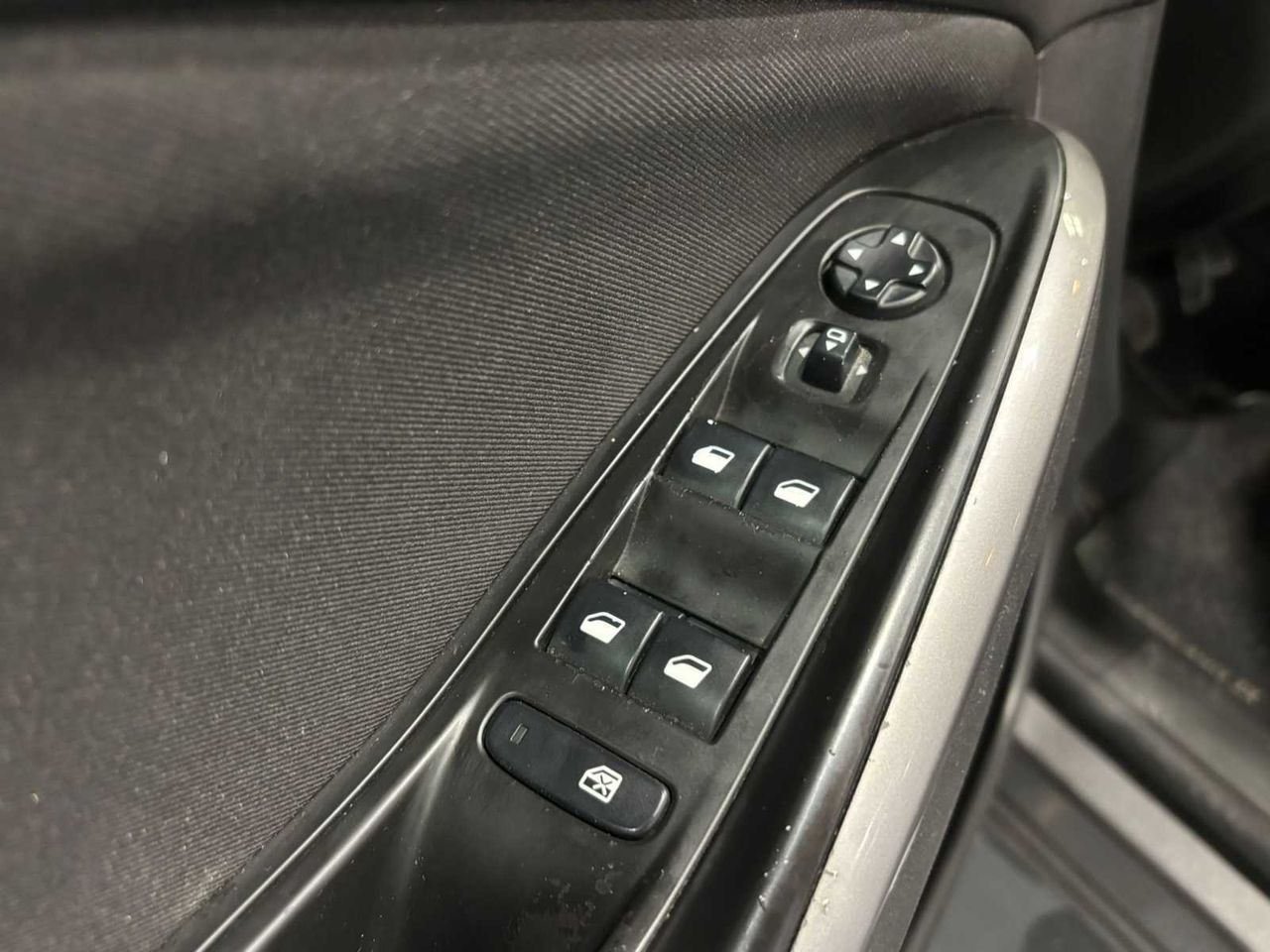 Opel Grandland X 1.2 Turbo Selective  - Foto 11