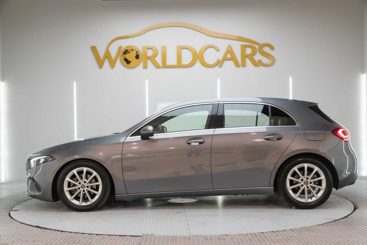 Mercedes Clase A Sedán A 180 d  - Foto 9