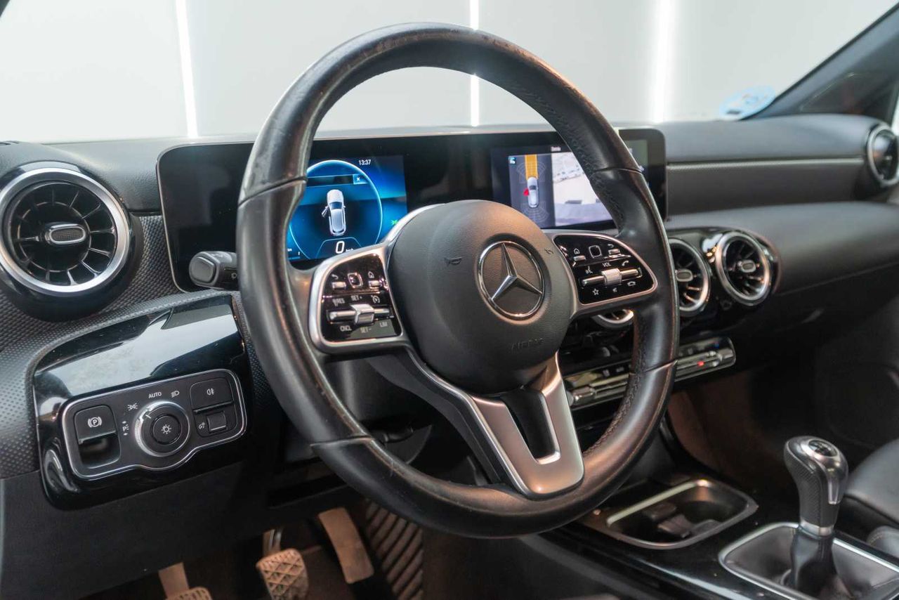 Mercedes Clase A Sedán A 180 d  - Foto 12