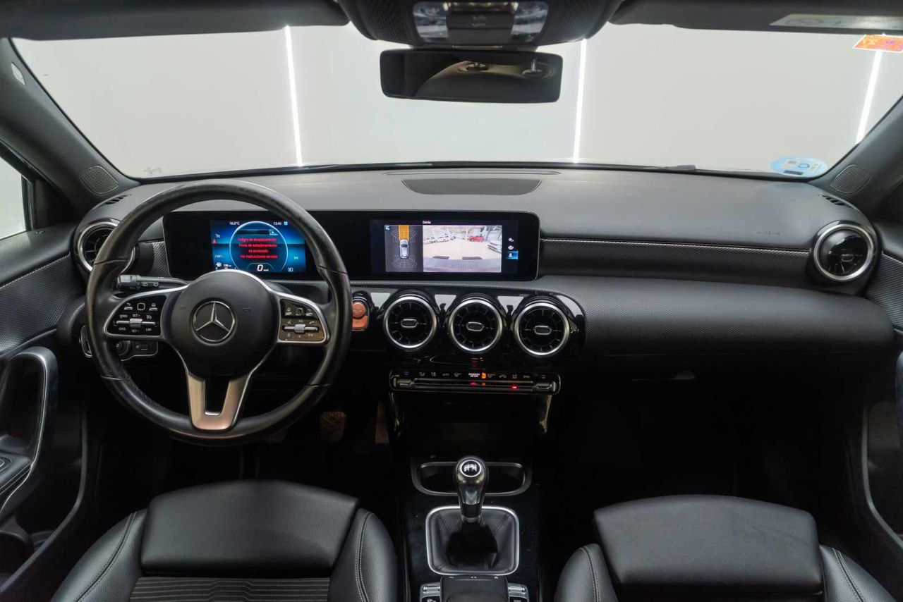 Mercedes Clase A Sedán A 180 d  - Foto 22