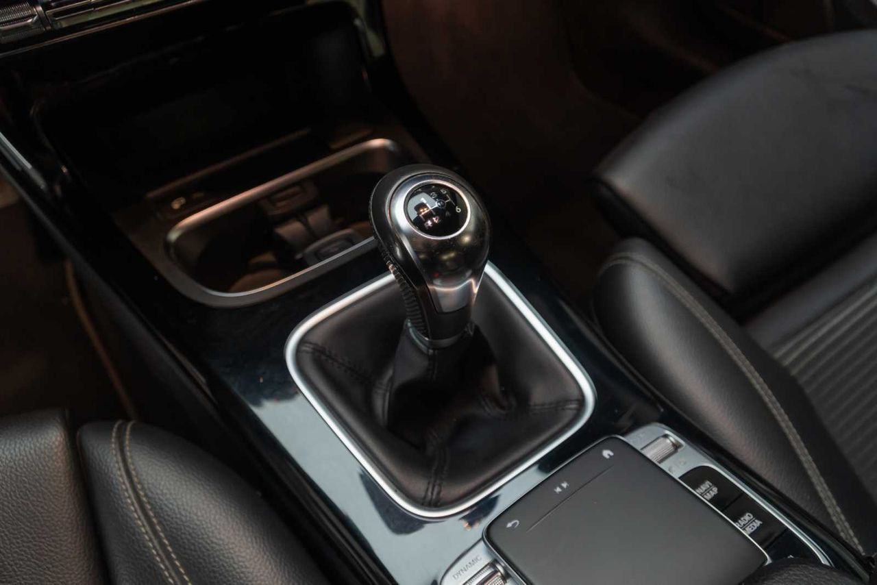 Mercedes Clase A Sedán A 180 d  - Foto 15