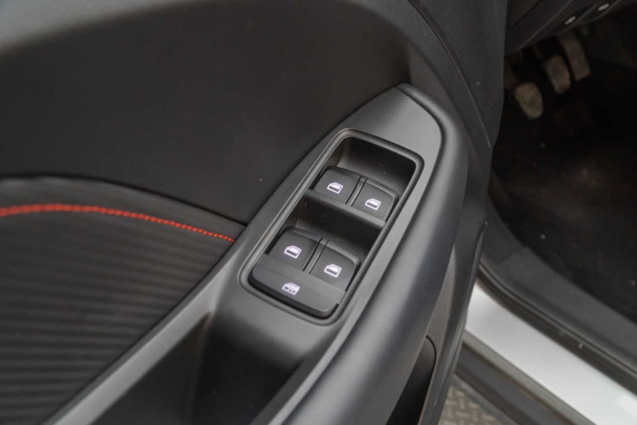 MG ZS 1.5 Comfort - Foto 16