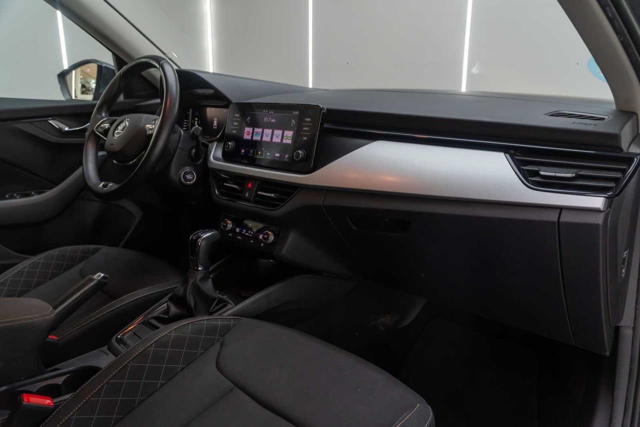 Skoda Kamiq 1.0 TSI 81kW (110CV) DSG AMBITION  - Foto 24